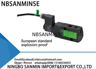 Tipo protetto contro le esplosioni pneumatico guarnizione dell'elettrovalvola a solenoide di serie NAMUR551 AISCO di NBR PUR