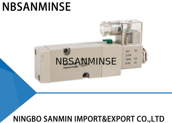 tipo pneumatico di Airtac dell'elettrovalvola a solenoide dell'aria 4V210 06 08 - 2 valvola di regolazione di modo di modo 3 AC220V DC24V