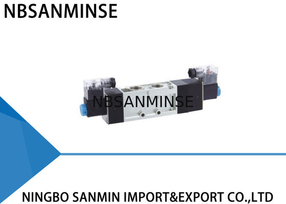 40 micron hanno filtrato il porto pneumatico G1/2" dell'elettrovalvola a solenoide dell'aria cinque dimensione del porto